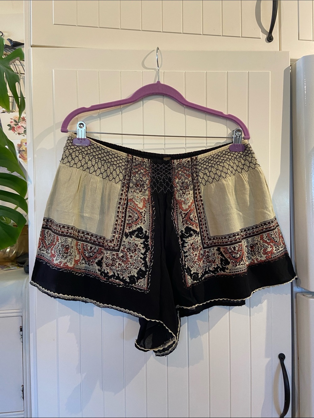 FREE PEOPLE flowy smocked waist wide leg shorts Large